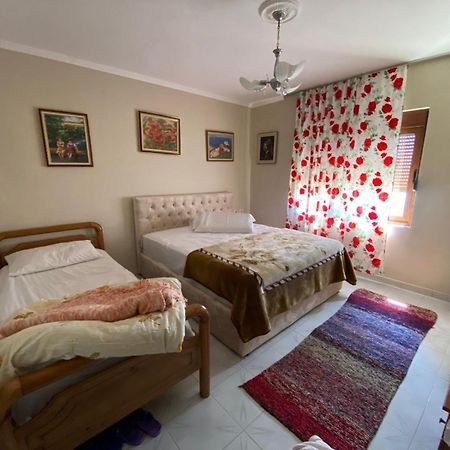 Kruja Shared Apartment Екстер'єр фото