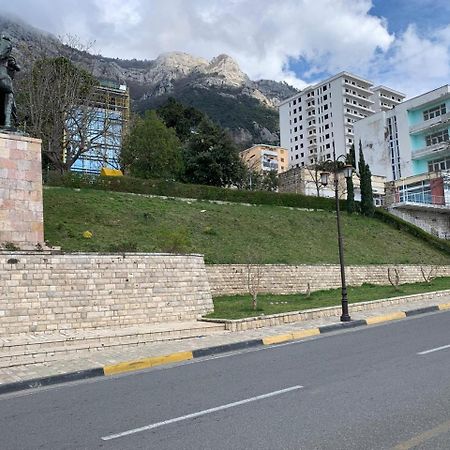 Kruja Shared Apartment Екстер'єр фото